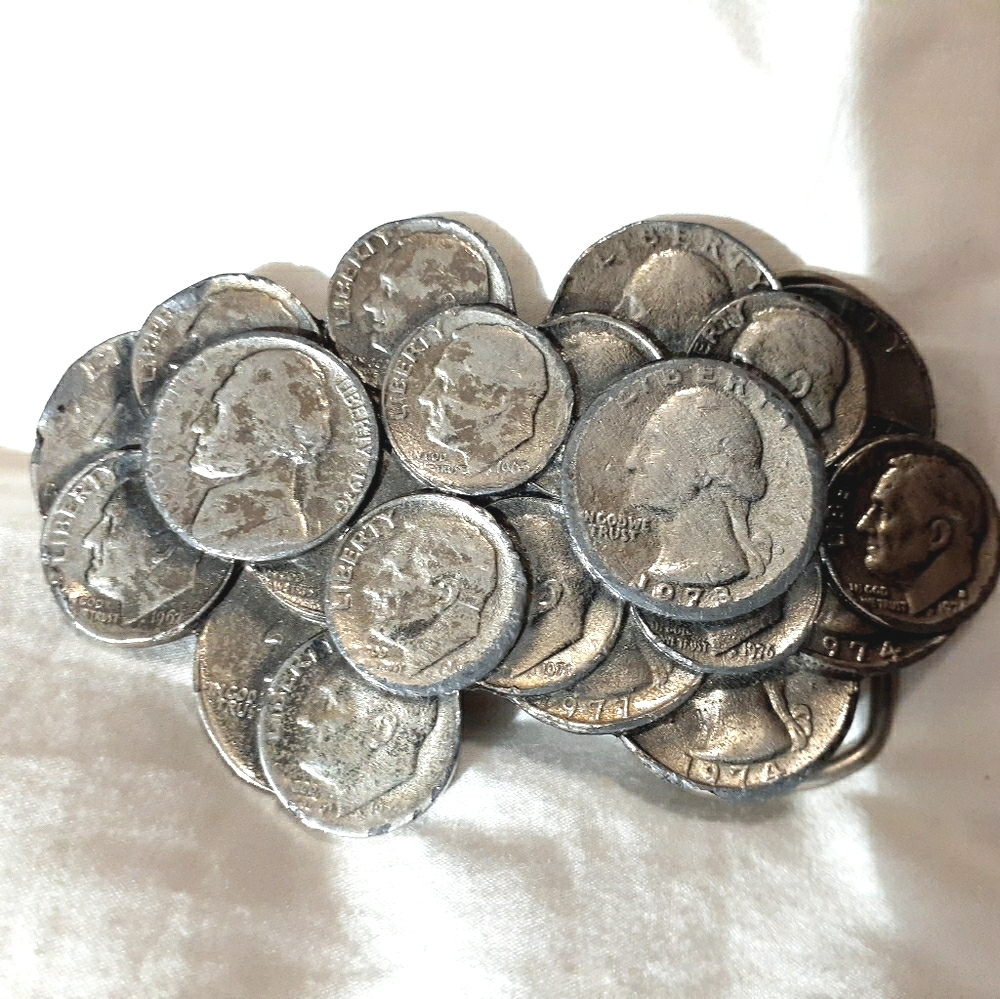 1979 vintage belt buckle